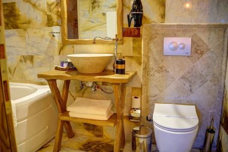 Calypso Cave Suites - 54