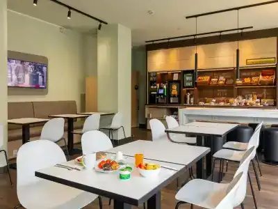 B&B Düsseldorf City-Süd - 29