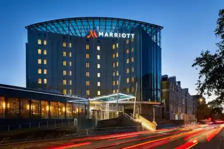 London Marriott Kensington - 11