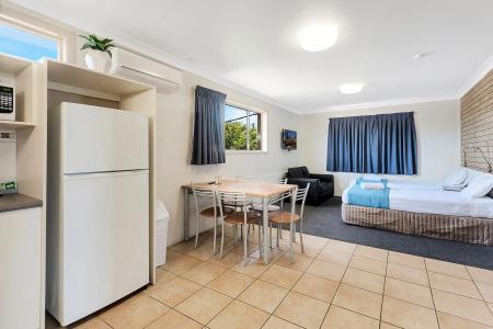 Leichhardt Motor Inn - 14