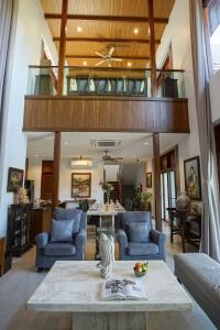 Mae Rim Grace - 90
