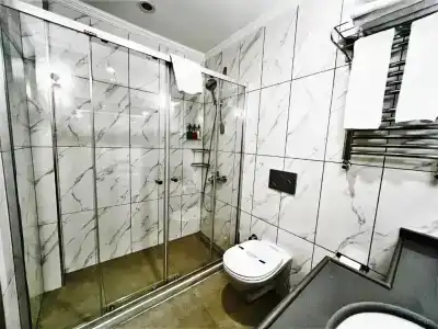 Seraglio & Suites - 55