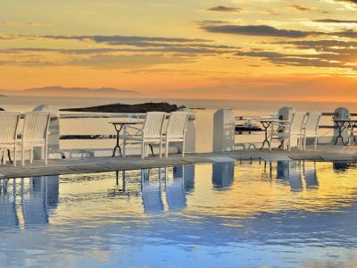Absolute Mykonos Suites & More - 18