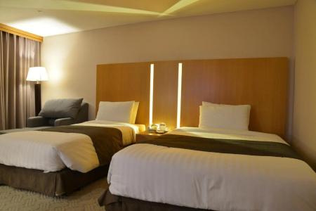 Ramada by Wyndham Songdo - 32