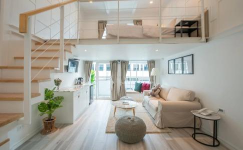 White Ivory Bed And Breakfast - 13