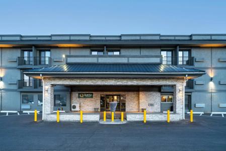 Quality Inn & Suites - 30