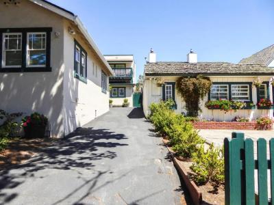 Briarwood Inn - 77