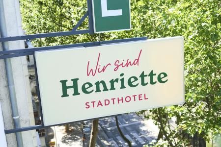 Henriette Stadtex Das Capri - 16