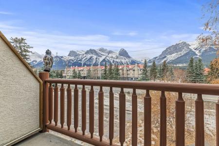 Canmore Rocky Mountain Inn - 39