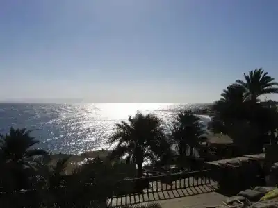 Yasmina - 18
