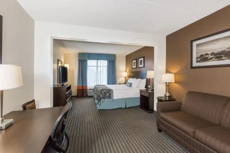 Wingate by Wyndham - 25