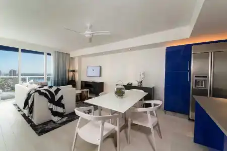 W Fort Lauderdale - 27
