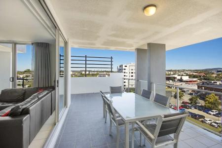 The Chermside - 77