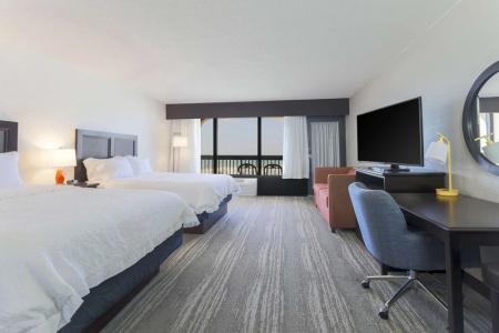 Hampton Inn - 33