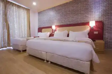 Sunrise Beach and Spa - 6
