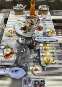 Casa Di Fiori Andros Suites - 11
