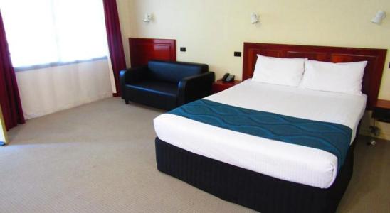 Country 2 Coast Motor Inn - 5