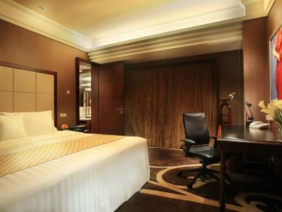 Sheraton Shenzhen Futian - 5