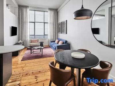 Adina Apartment Flinders Street - 111