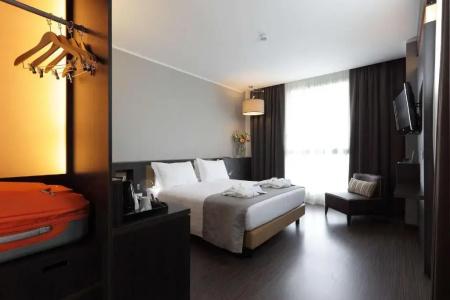 Best Western Premier Chc Airport - 43
