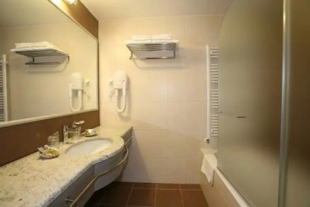 Valamar Atrium Baška Residence - 57