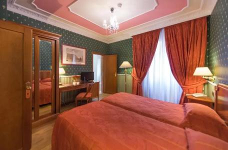 Strozzi Palace - 24