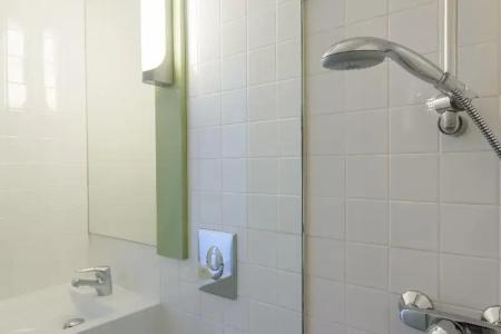 Ibis Budget Braga Centro - 42