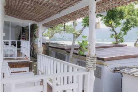 Phi Phi Cozy Seafront Resort - 101