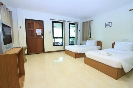 Baantip Suantong - 34