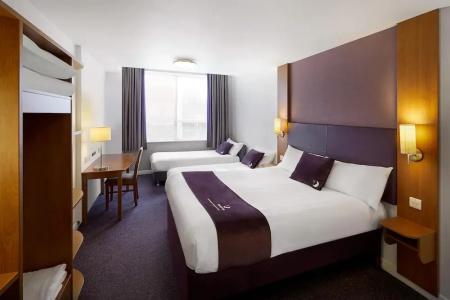 Premier Inn Euston - 38