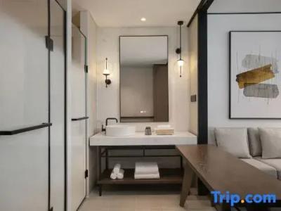 Sheraton Nanjing Kingsley & Towers - 161