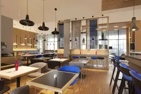 Holiday Inn Express - Berlin - Alexanderplatz, an IHG - 38