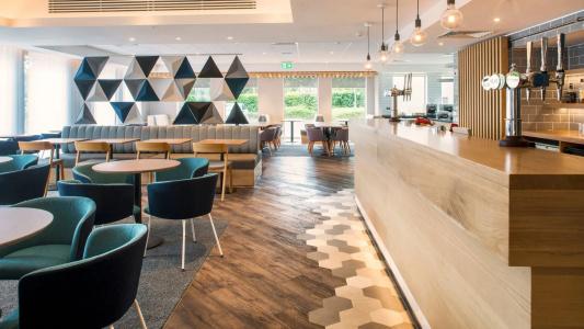 Holiday Inn Express Oxford Kassam Stadium, An Ihg - 18