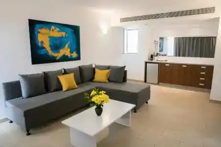 Theo Sunset Bay - 53