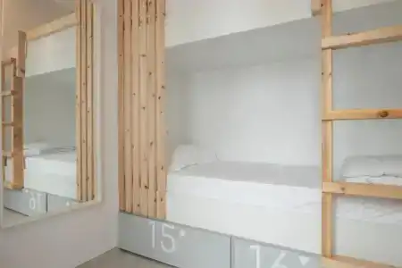 Bedspot Hostel - 20