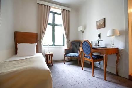 Best Western Hebron - 39