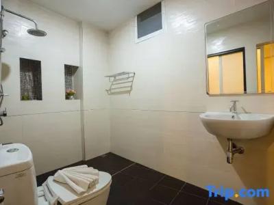 The Elegant Patong - 88