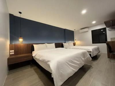Rendezvous Guest House Sha Extra Plus - 111