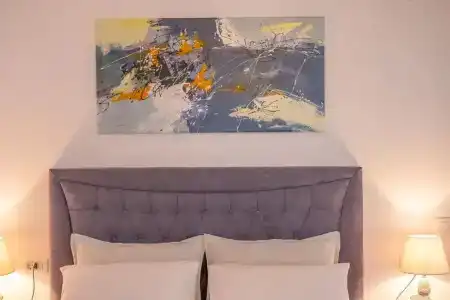 Serenity Luxe Suites - 35