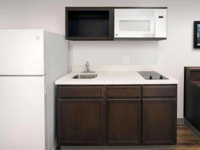WoodSpring Suites Orlando Kissimmee Maingate - 24