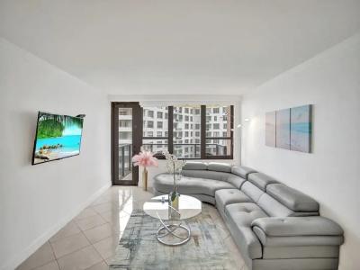 The Alexander All Suites - 204