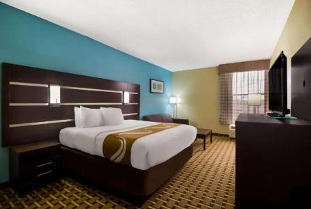 Quality Inn - 28
