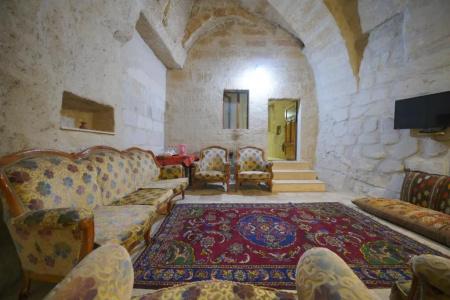View Cave - 103