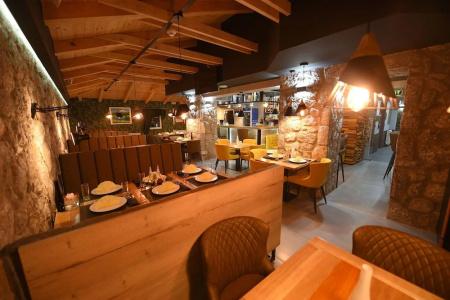 Dream House & Spa - 14