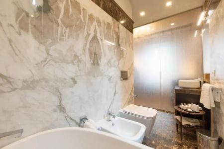 Donati Luxury Tower Suites - 45