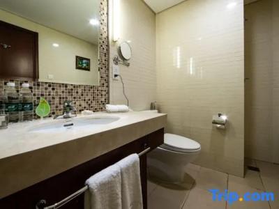 Hua Bin International - 56