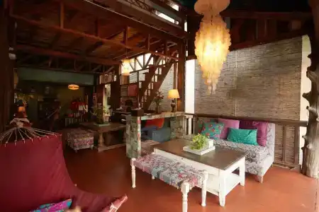 Bann Makok The Getaway - 11