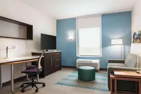 Home2 Suites by Hilton - 29