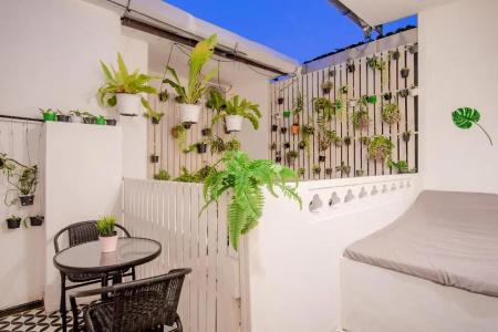 Isara Boutique And Cafe - 73