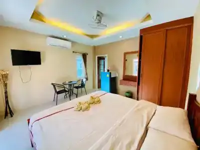Benwadee Pattaya - 63